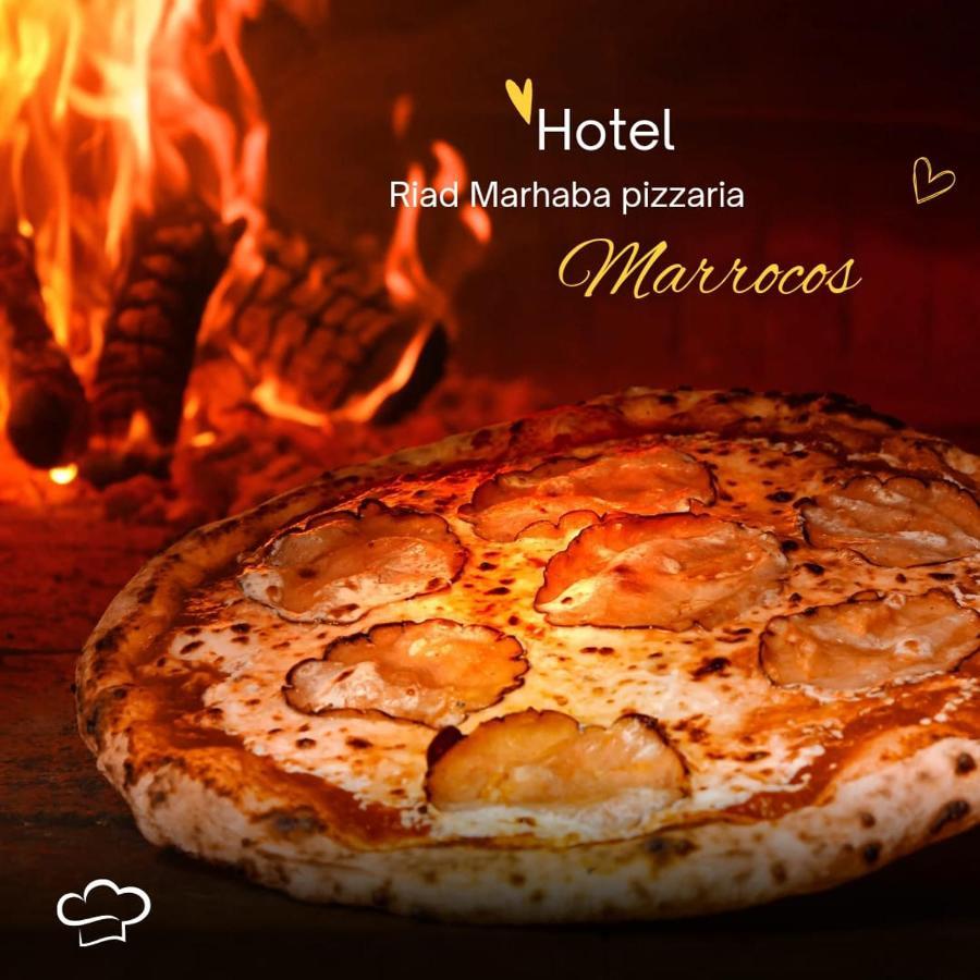 Hotel Riad Pizzeria Marhaba Akhendachou n'Ait Ouffi Esterno foto